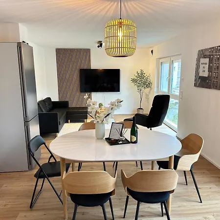 Ab2 Og I Geraeumige Top-wohnung Mit Balkon & Garage I 3 Min Zur S-bahn I Naehe Messe Flughafen * Ehningen